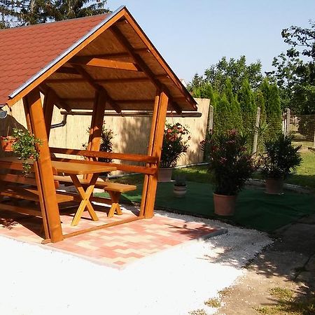 Gerendas Vendeghaz Sotony Zewnętrze zdjęcie